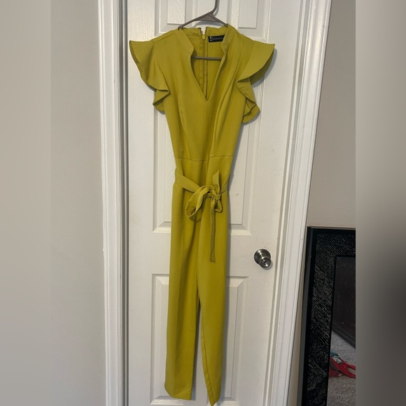 Yellow jumpsuit - Picture 2 of 2